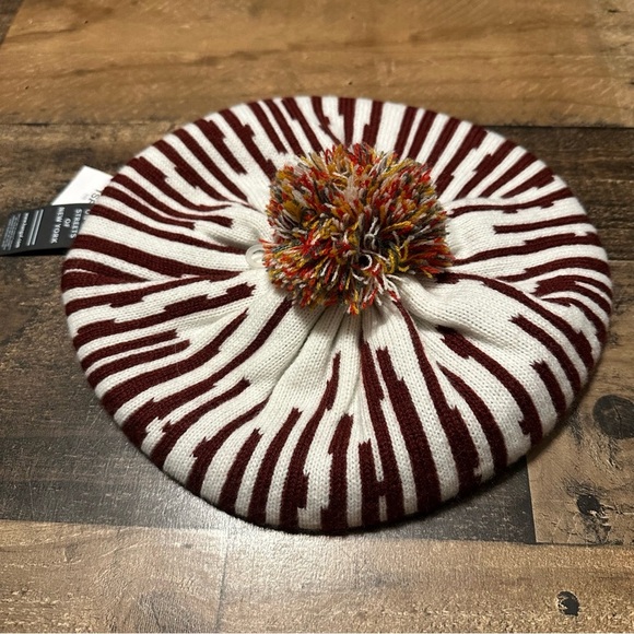 Kangol Disney Ink Beret - Picture 1 of 4